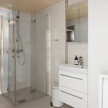Stunning Design With Sauna & Free Parking Διαμέρισμα *