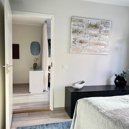Stunning Design With Sauna & Free Parking Διαμέρισμα