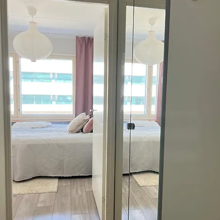 Διαμέρισμα Stunning Design With Sauna & Free Parking *